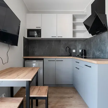 Stylowe Studia Niedaleko Stacji Kolejowej By Renters Apartament *