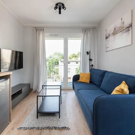 Modern And Elegant 3city In By Renters * Gdynia