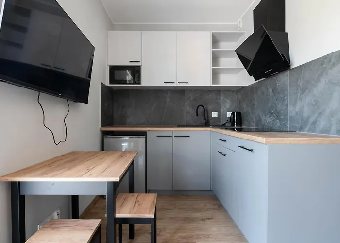 Modern And Elegant 3city In By Renters Апартаменты *