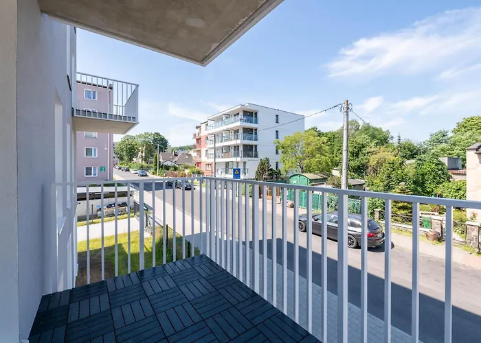 Апартаменты Modern And Elegant 3city In By Renters *