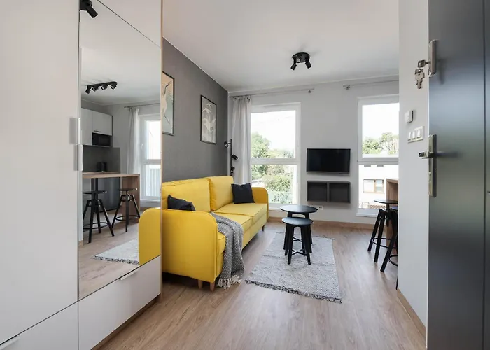 Modern And Elegant 3city In By Renters Апартаменты